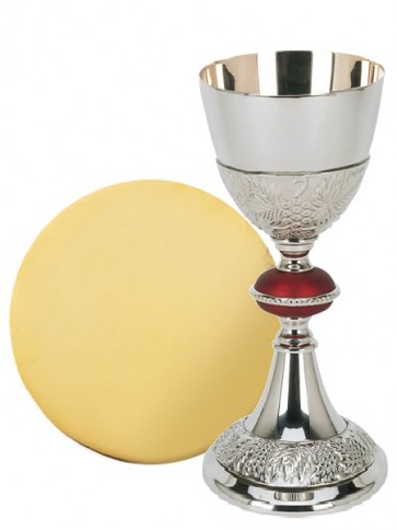Sudbury Brass Embossed Grape Chalice and Paten Set