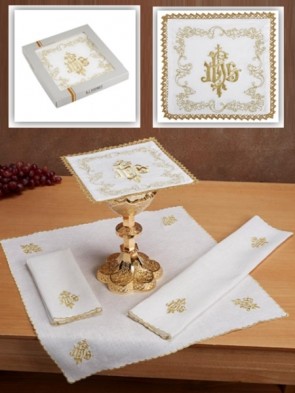 R.J. Toomey 100% Linen IHS Four-Piece Linen Set