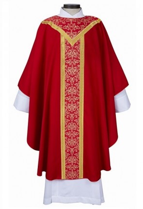 R.J. Toomey Saint Remy Collection Red Gothic-Style Chasuble with Banded Round Neck and Inner Stole