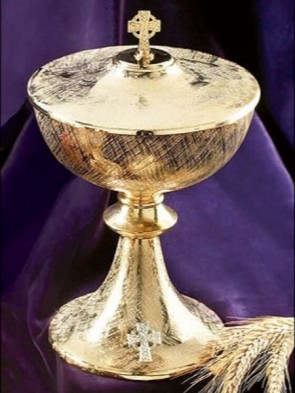 Sudbury Brass Celtic Cross Ciborium with Cross Cover