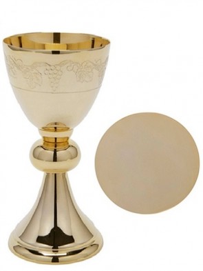 Sudbury Brass Grapes and Leaves Chalice and Paten Set